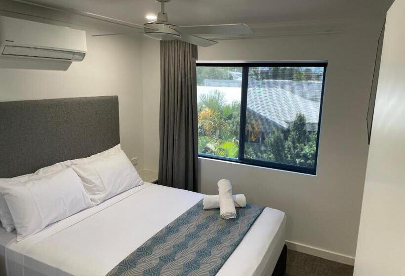 Апартаменты 3 Спальни, Southport Motel & Apartments
