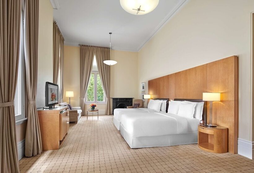 디럭스 룸, The Fullerton Hotel Sydney
