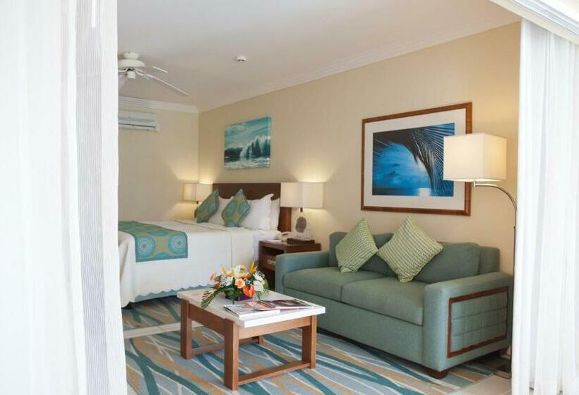 سوییت با چشم‌انداز دریا, Turtle Beach By Elegant Hotels   All Inclusive