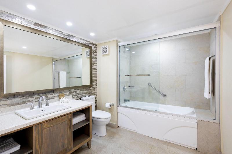 سوییت جونیور لوکس با چشم‌انداز دریا, Turtle Beach By Elegant Hotels   All Inclusive