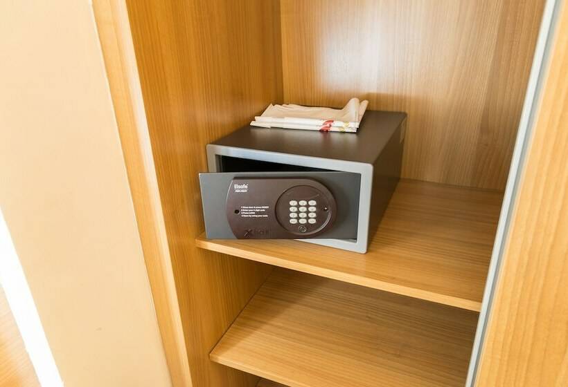 Quarto Triplo Estandar, Atlantico Praia