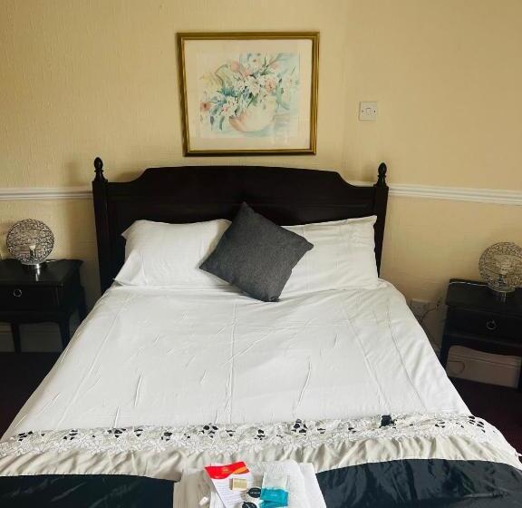 Номер Стандарт, Crown Hotel Brackley