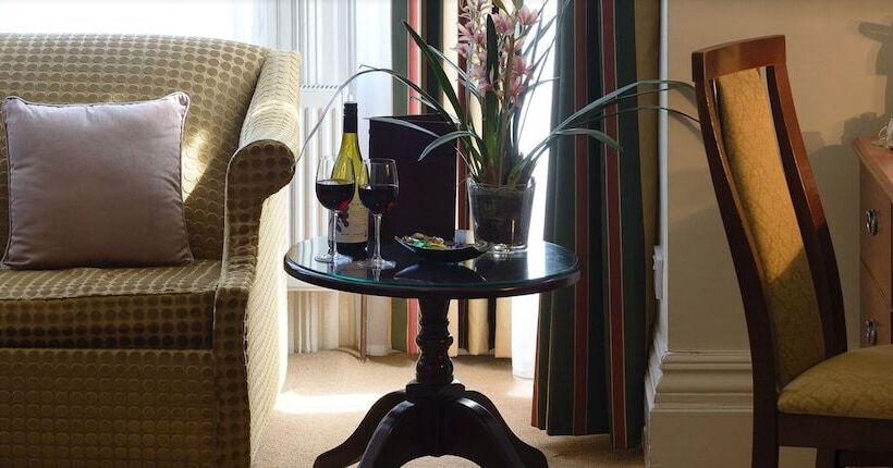Номер Executive, Best Western Plus The Connaught Hotel And Spa