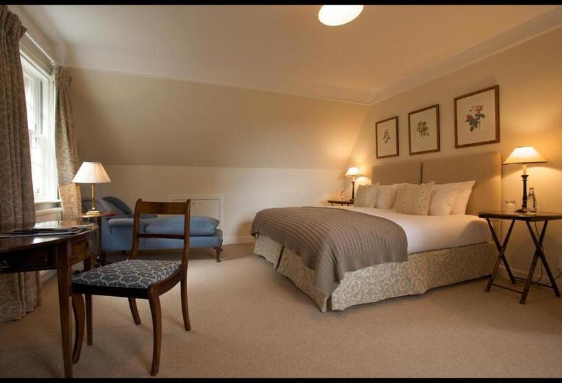 Дом 4 Спальни, Greywalls Hotel & Chez Roux