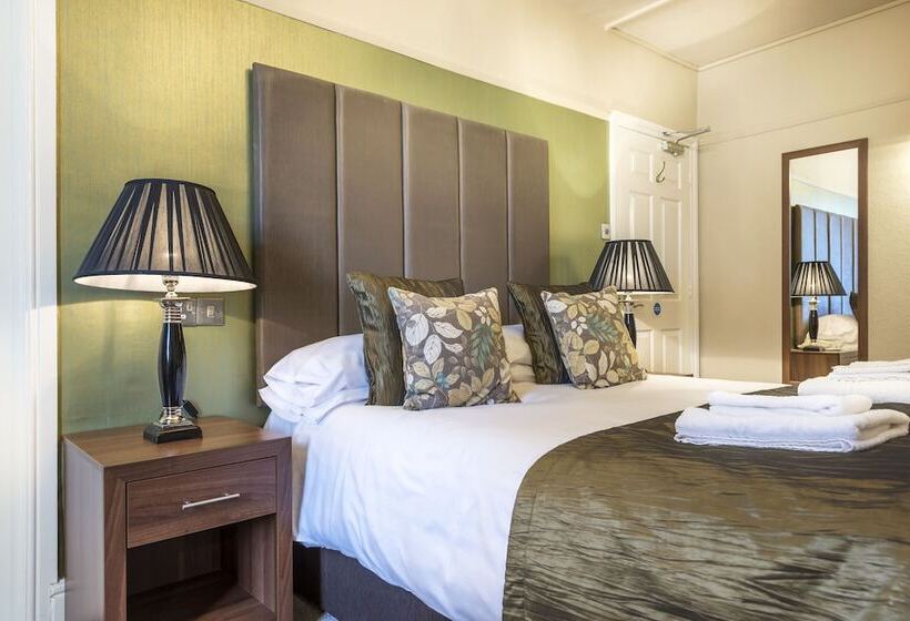 Номер Superior, The Royal Oak Hotel, Welshpool, Mid Wales