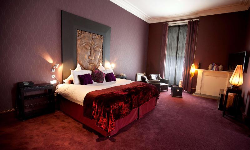 سوئیت با تخت بزرگ, Carmelite Hotel; Bw Signature Collection