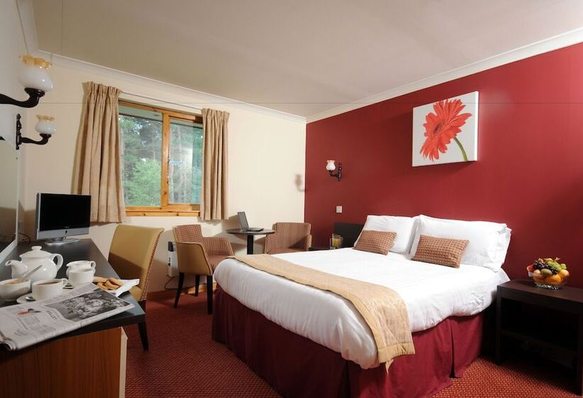 Номер Стандарт, Highlander Hotel ‘a Bespoke Hotel’