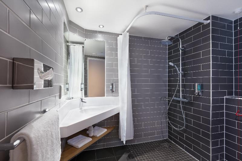 Номер Стандарт, Holiday Inn Express Strathclyde Park M74, Jct 5, An Ihg