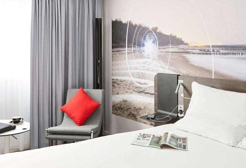 Номер Стандарт Двуспальная Кровать, Novotel Birmingham Airport Terminal Building   Nec