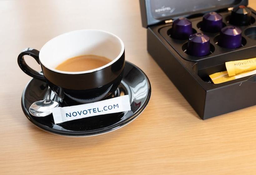 行政房间, Novotel Southampton