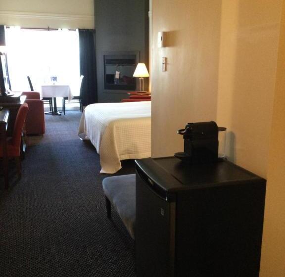 キングサイズベッドのスイートルーム, Auberge La Camarine