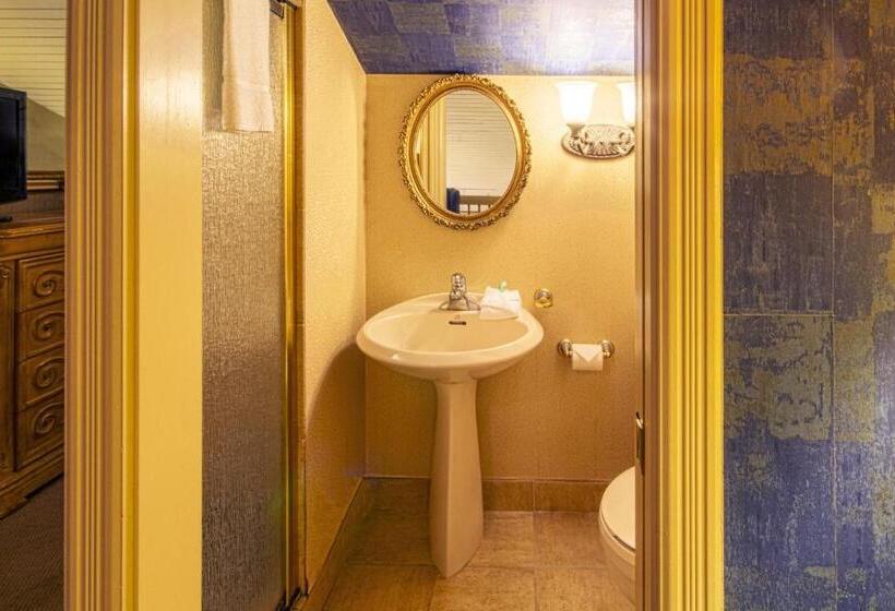 풀장 전망 스위트, Auberge Québec