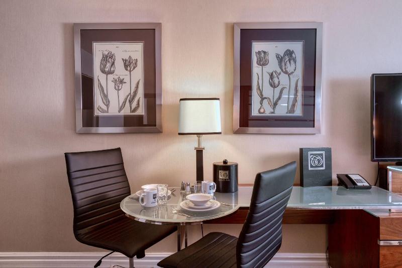 デラックススタジオ, Hôtel Le Cantlie Suites