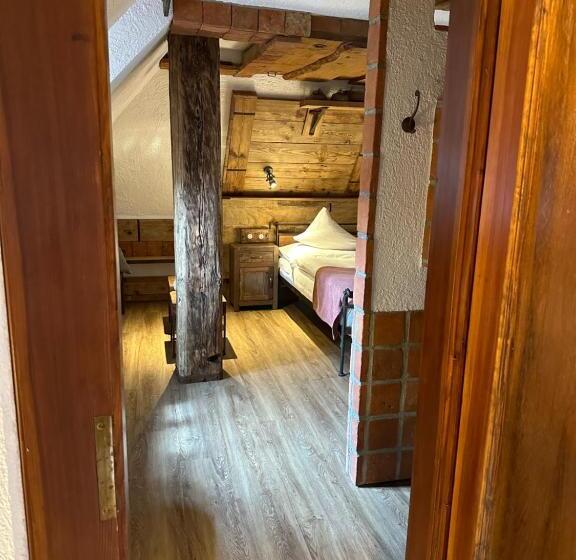 高级大房间, Romantik Hotel U Raka