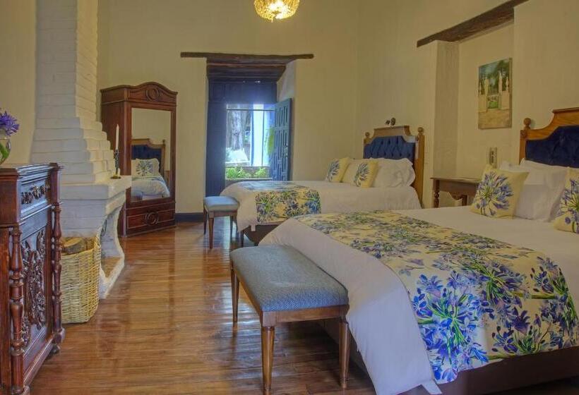 디럭스 패밀리 룸, Hostería Hacienda Pinsaqui