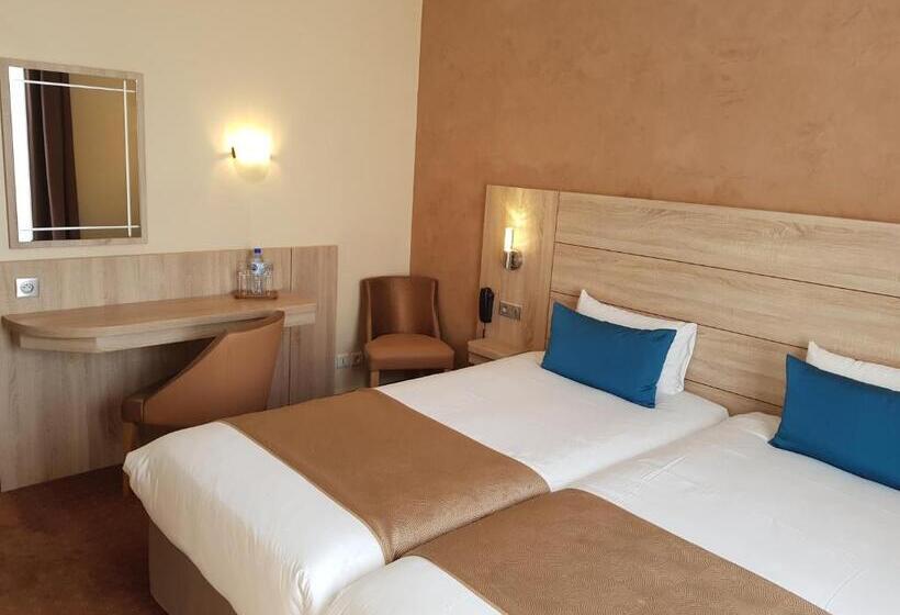 اتاق استاندارد, Champerret Elysees