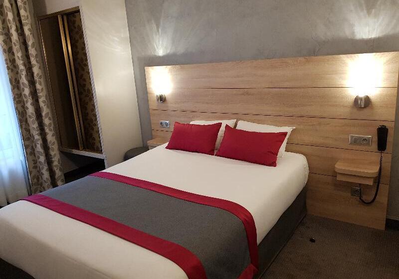 اتاق کلاسیک, Champerret Elysees