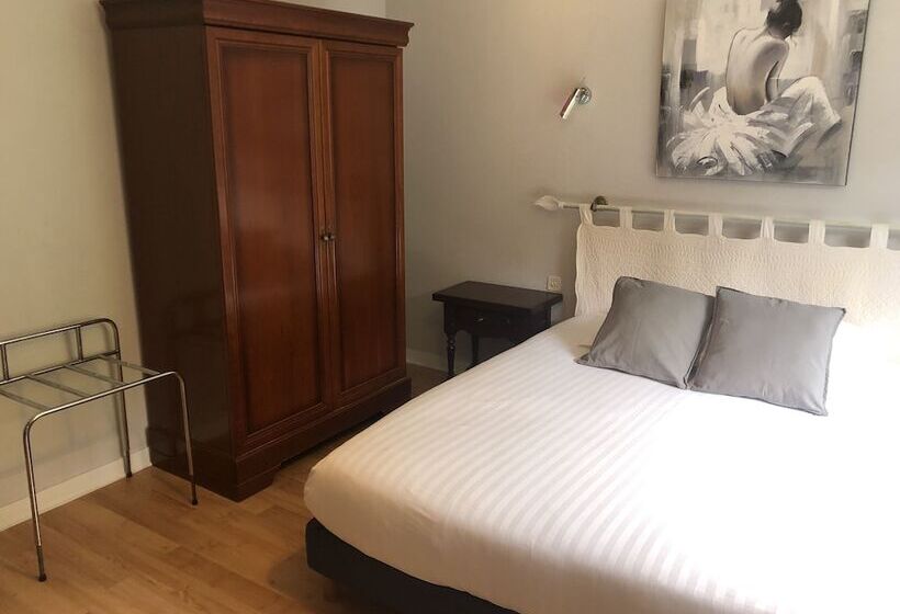 스탠다드 룸, Logis Hotel De La Corniche