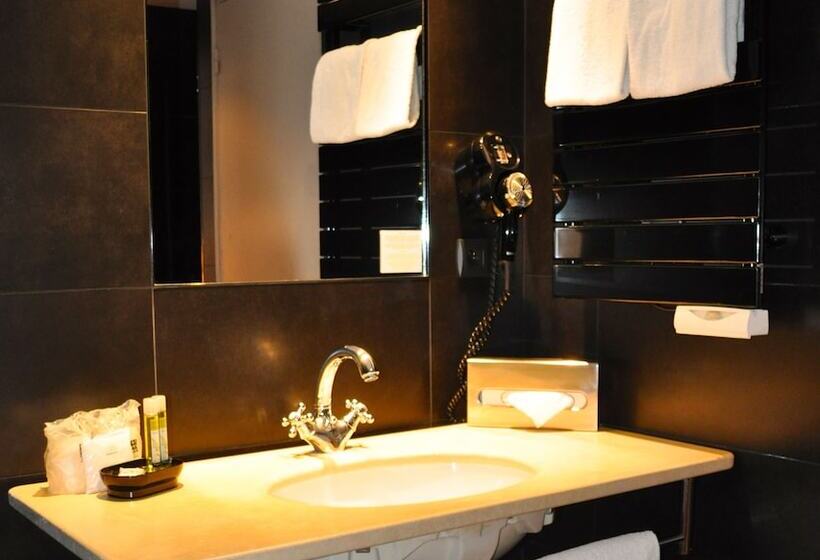 Номер Стандарт, Hôtel Cloitre Saint Louis Avignon