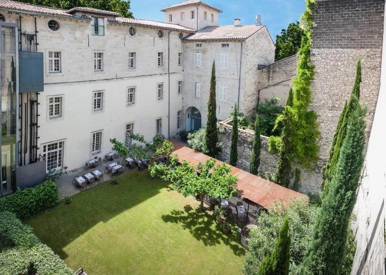 Номер Стандарт, Hôtel Cloitre Saint Louis Avignon
