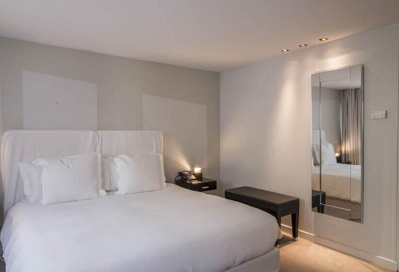 Номер Deluxe, La Maison Champs Elysees