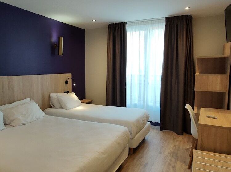 スタンダードトリプルルーム, Modern Est