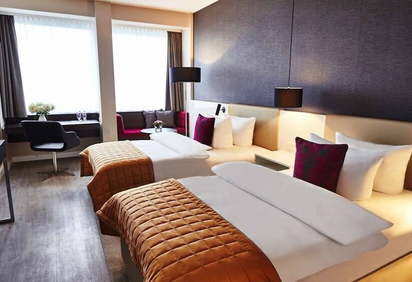 Номер Superior, Steigenberger Hotel Köln