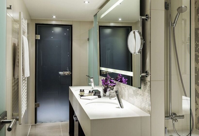 Люкс Superior, Pullman Munich