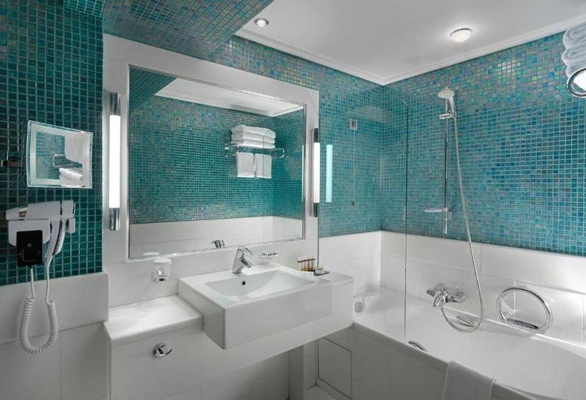 Номер Superior, Crowne Plaza Athens City Centre, An Ihg