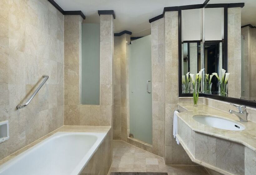Полулюкс, Ciputra Semarang Managed By Swiss Belhotel International