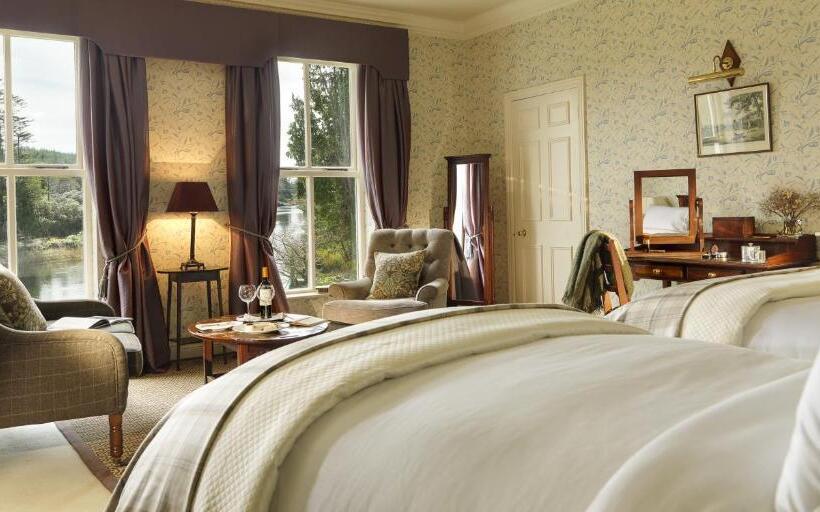 Классический Номер, Ballynahinch Castle