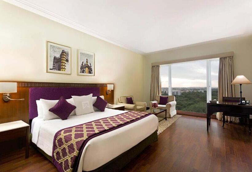 带特大床的标准间, Itc Kakatiya, A Luxury Collection Hotel, Hyderabad