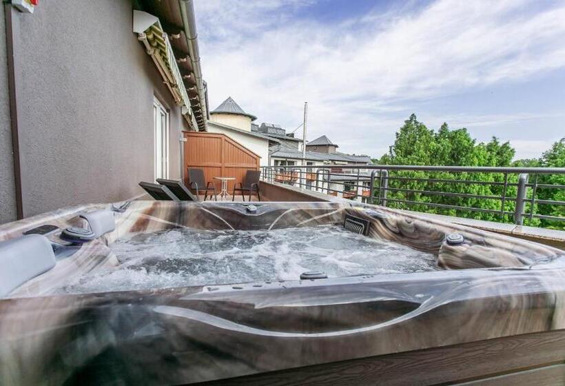 Номер Стандарт с Гидромассажем, Lotus Therme Hotel & Spa