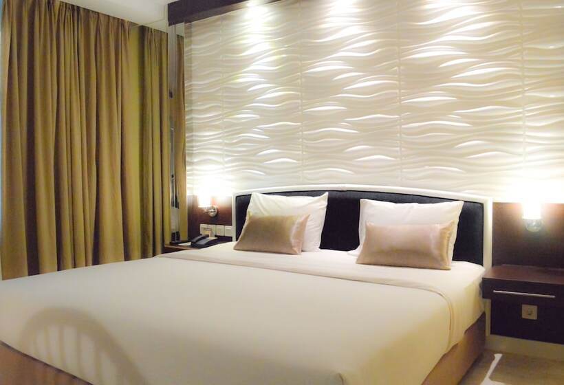 اتاق لوکس, New Saphir Yogyakarta