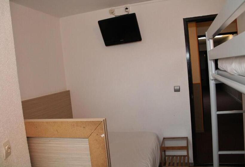 Четырехместный Номер Стандарт, Fasthotel Montereau   Esmans