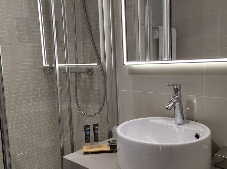 سوییت جونیور, Novotel Parma Centro