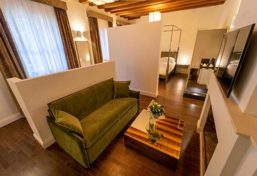 スイート（家族用）, Villa Soligo   Small Luxury Hotels Of The World
