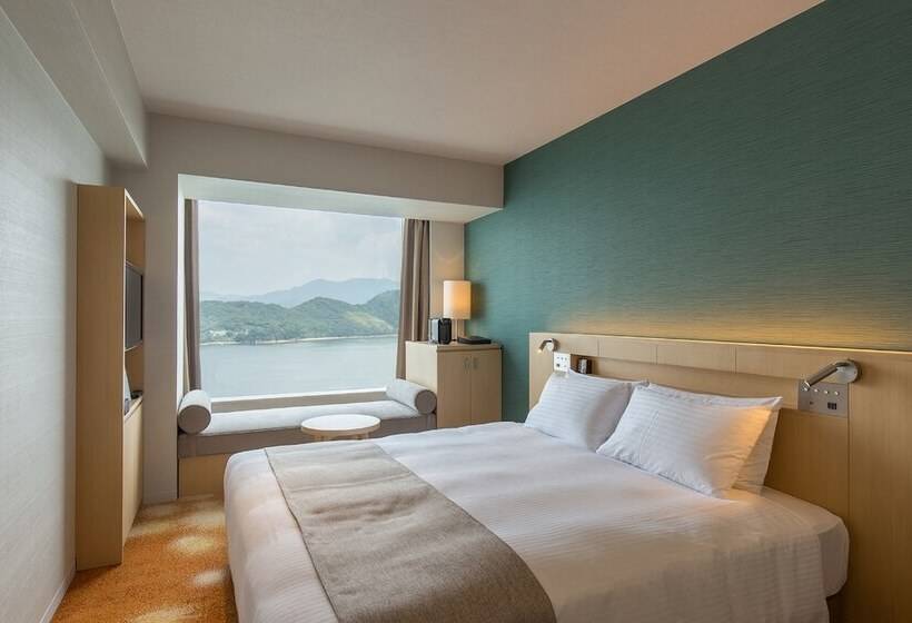 Номер Клуб, Grand Prince Hotel Hiroshima