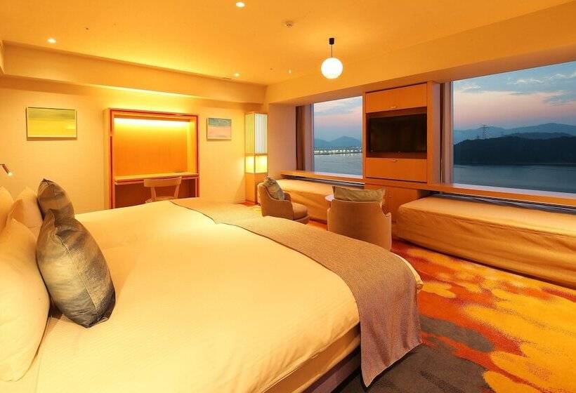 Номер Премиум, Grand Prince Hotel Hiroshima