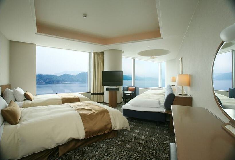 Семейный Номер, Grand Prince Hotel Hiroshima