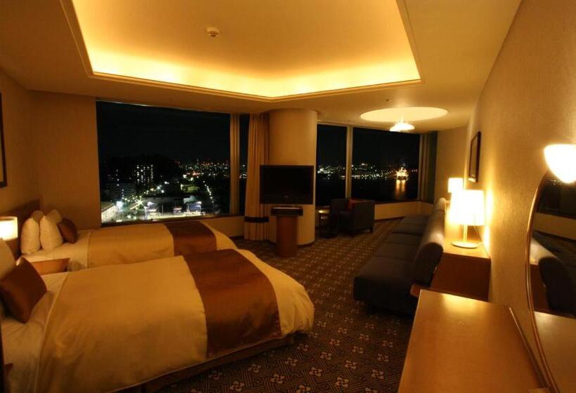 Семейный Номер, Grand Prince Hotel Hiroshima