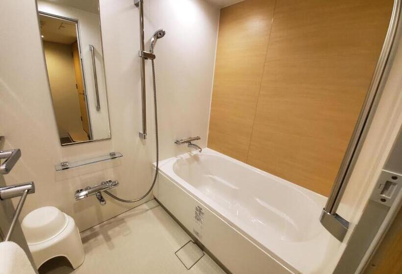 Номер Deluxe, Grand Prince Hotel Hiroshima