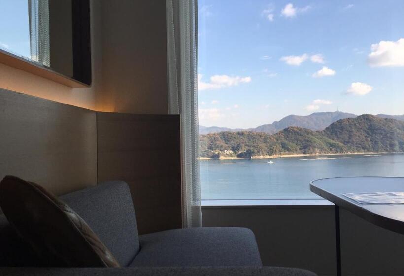 Номер Премиум, Grand Prince Hotel Hiroshima