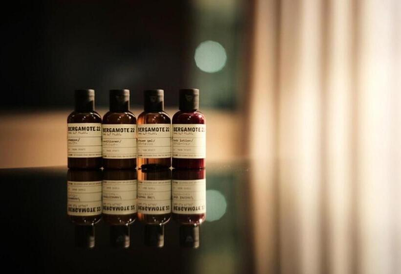 Номер Deluxe с Видом, Park Hyatt Tokyo
