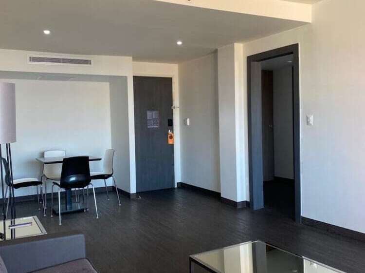 ジュニアスイート, Real Inn Tijuana By Camino Real Hoteles
