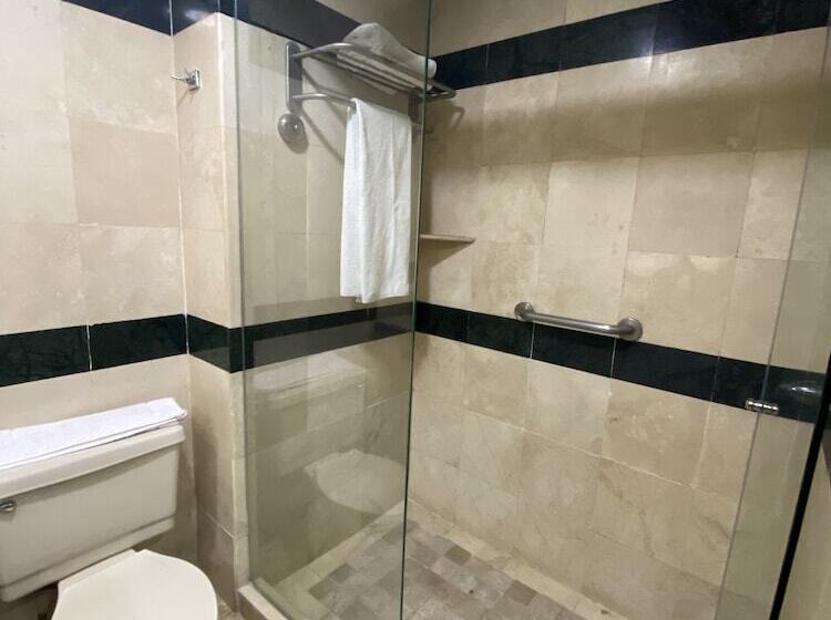 سوییت خانوادگی, Suites Del Angel