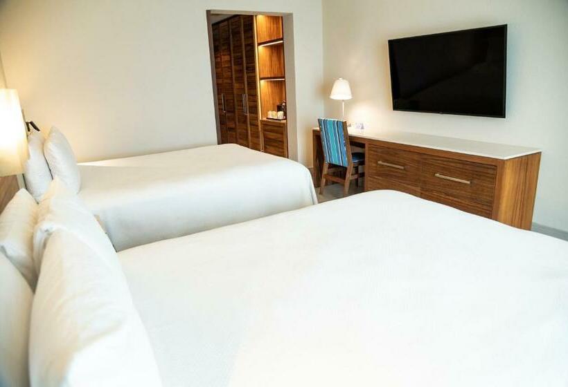 Quarto Estandar Vista Mar, Emporio Cancun   Buy All Inclusive Option