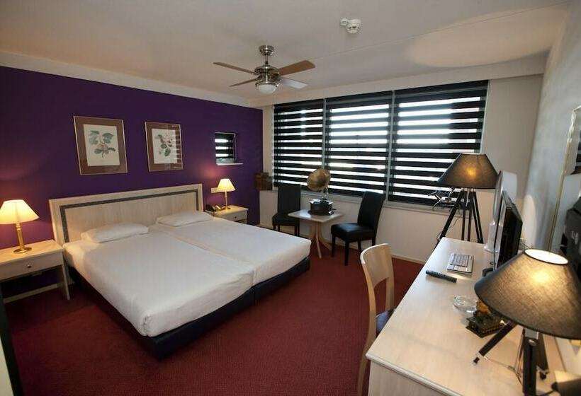 Номер Deluxe, City Hotel Restaurant Stadskanaal