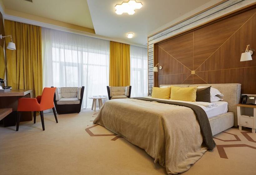 Президентский Люкс, Riviera Wellness Resort