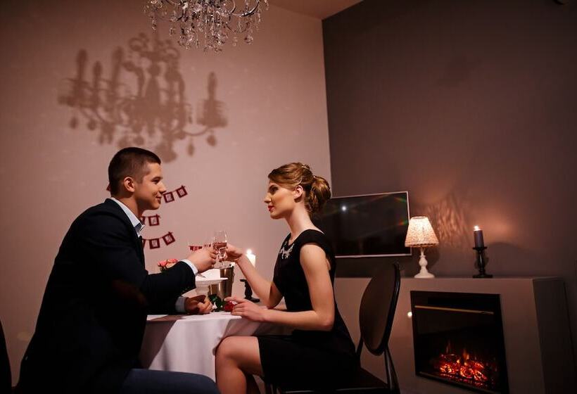 سوییت لوکس, Simpatico Apart Hotel Tyumen Centre